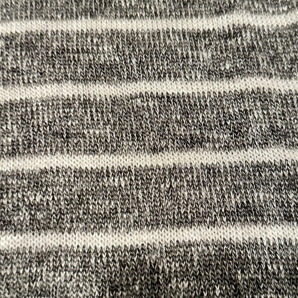 Free People high-low stretchy knit. - Picture 5 of 8